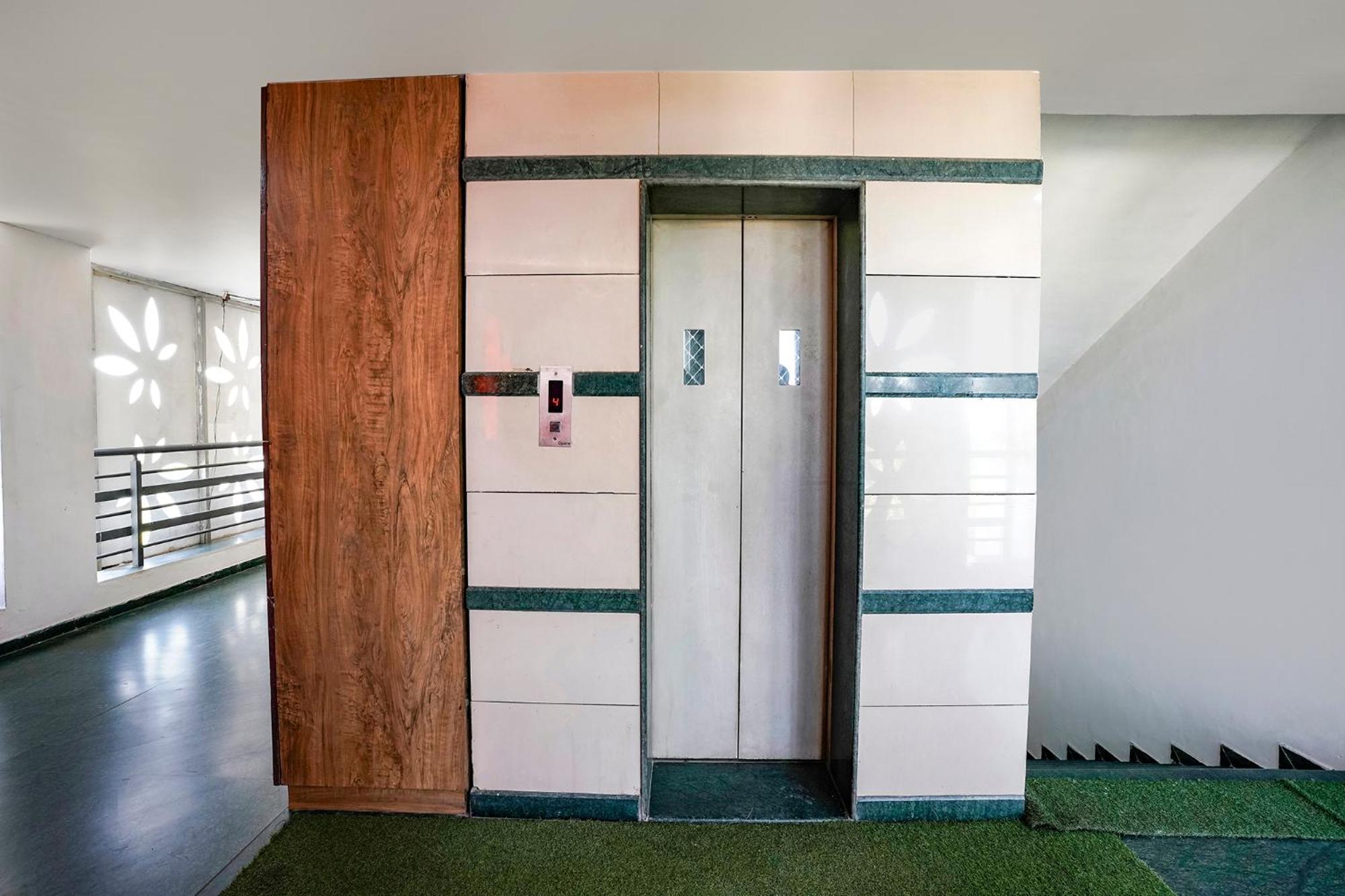 Fabhotel Galaxy I Ahmedabad Luaran gambar
